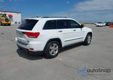 2013 Jeep Grand Cherokee Overland z USA, uszkodzony, nr VIN 1C4RJFCG4DC643939